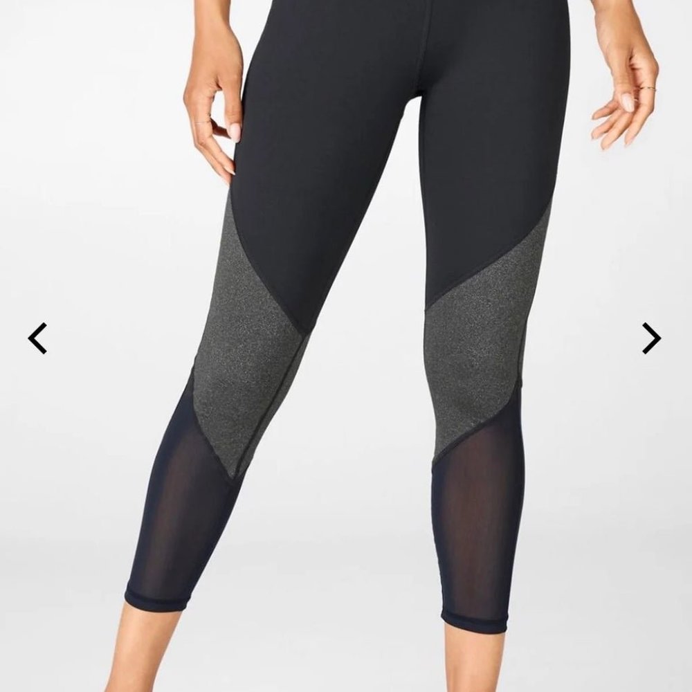 NEW WITH TAGS Black/Charcoal/Black Zone High Waisted Legging 7/8